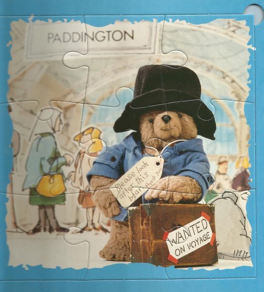 paddington-bear-the-arrival-at-station