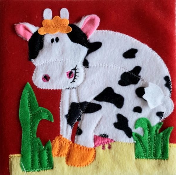 Moo! On the Farm Cuddle Book