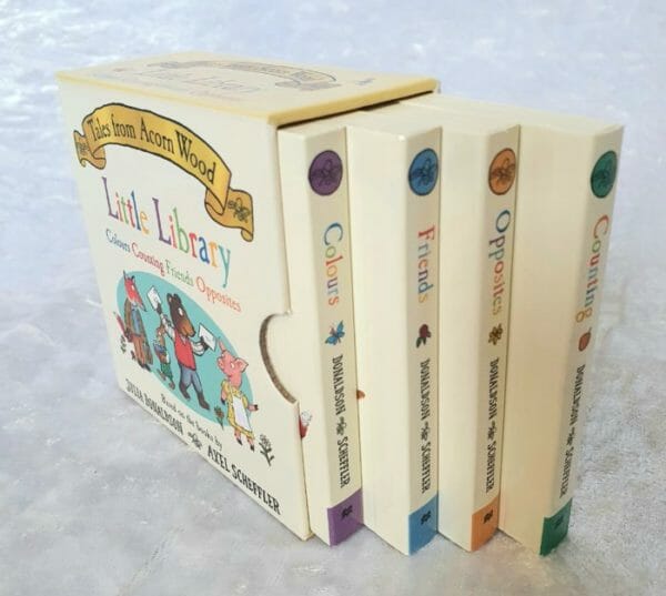Tales from Acorn Wood Little Library (Hardcover) -Additional Image-4